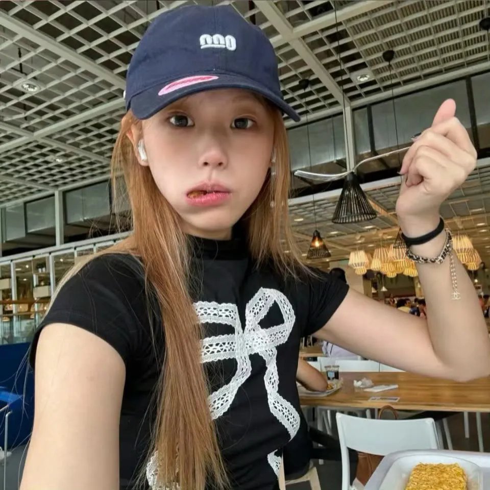 尼罗王与妖姬